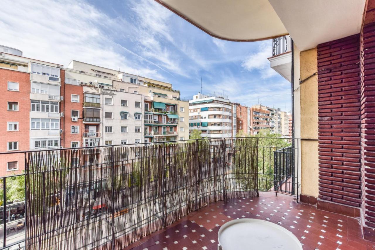 Retiro VIII Apartment Madrid Bagian luar foto