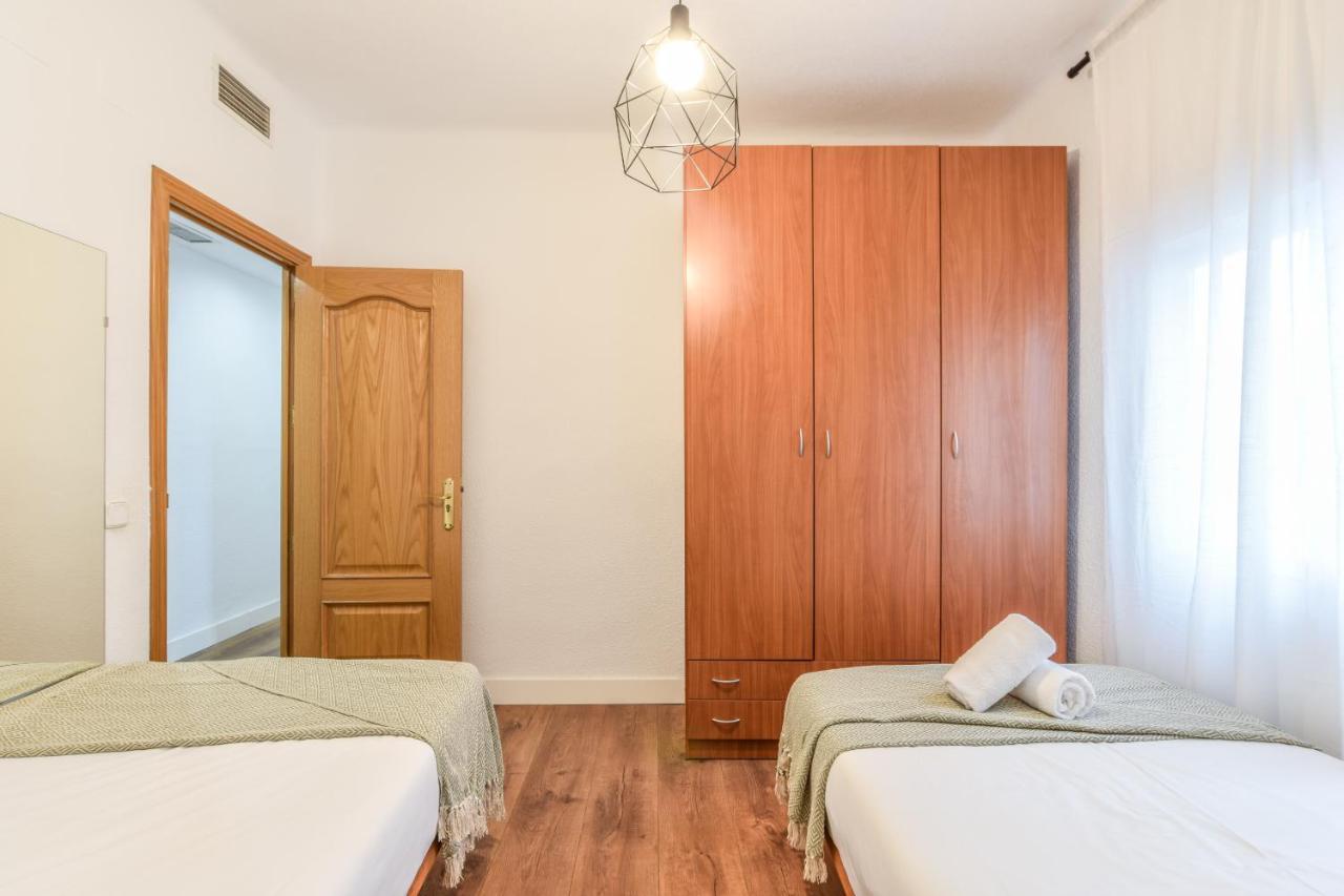 Retiro VIII Apartment Madrid Bagian luar foto