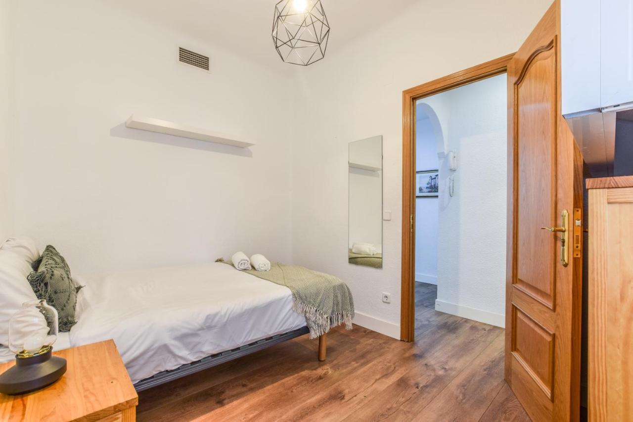 Retiro VIII Apartment Madrid Bagian luar foto