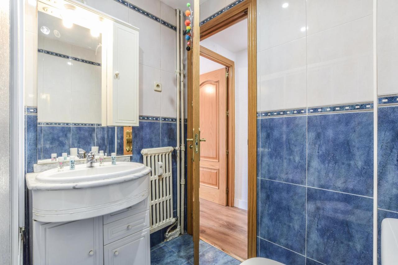 Retiro VIII Apartment Madrid Bagian luar foto