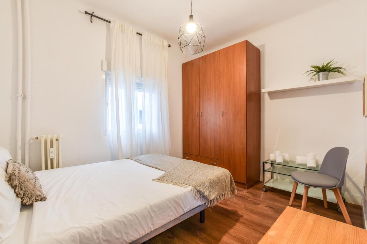 Retiro VIII Apartment Madrid Bagian luar foto